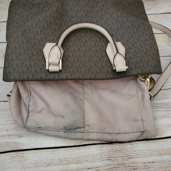 Michael Kors Camille Small Logo Satchel - Picture 13 of 15